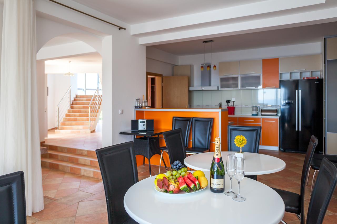Royal Villas Dobra Voda Εξωτερικό φωτογραφία